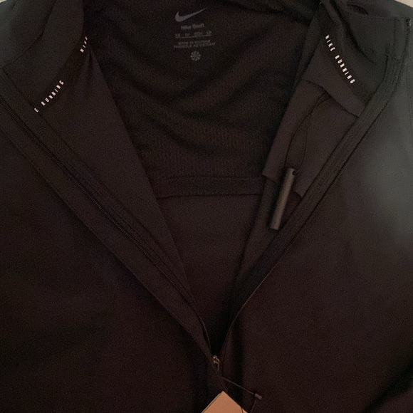 Nike Repel Running Jacket - Picture 7 of 13